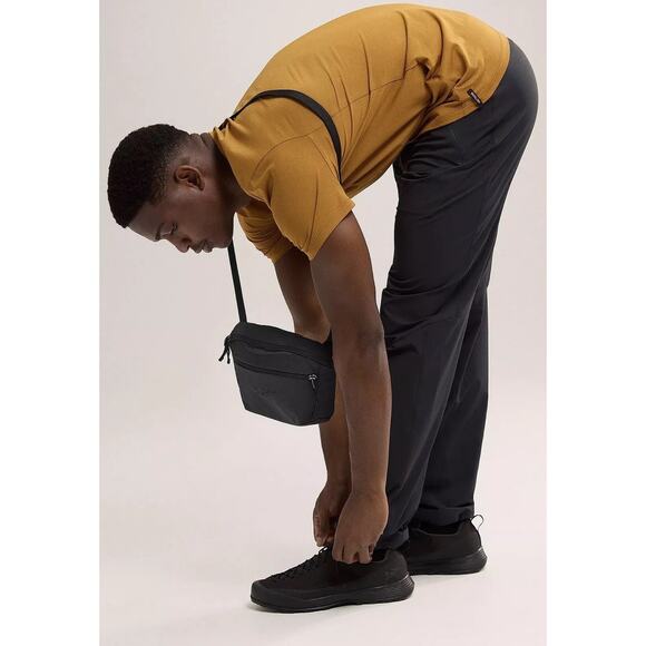 Arc'teryx Mantis 2 Waist Pack - Black II (Neutral) - One Size - Picture 10 of 10